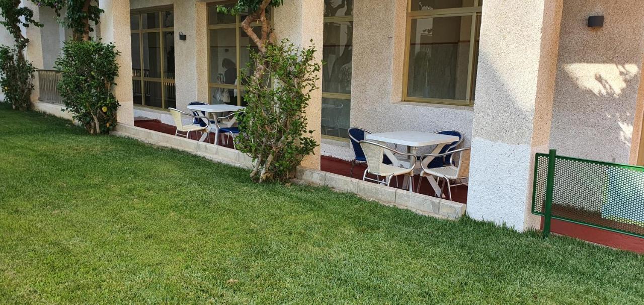 Bonito Apartamento Cerca De La Playa Σαλού Εξωτερικό φωτογραφία