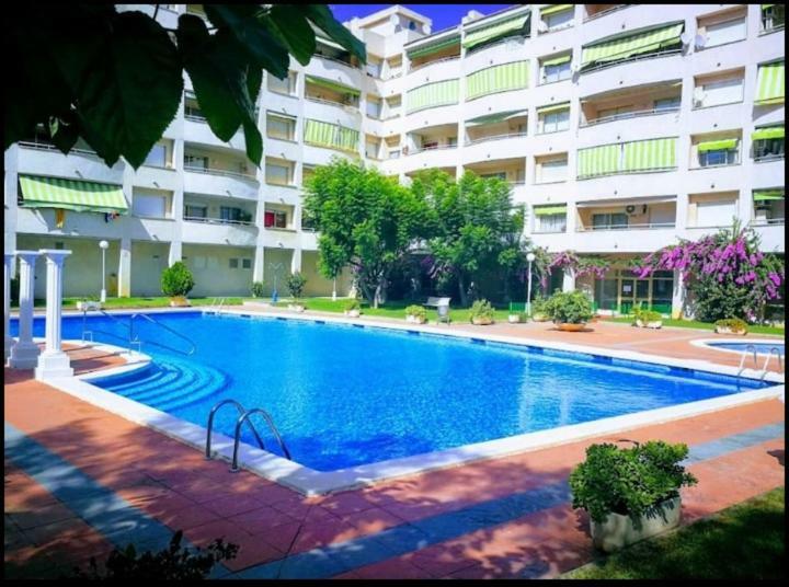 Bonito Apartamento Cerca De La Playa Σαλού Εξωτερικό φωτογραφία